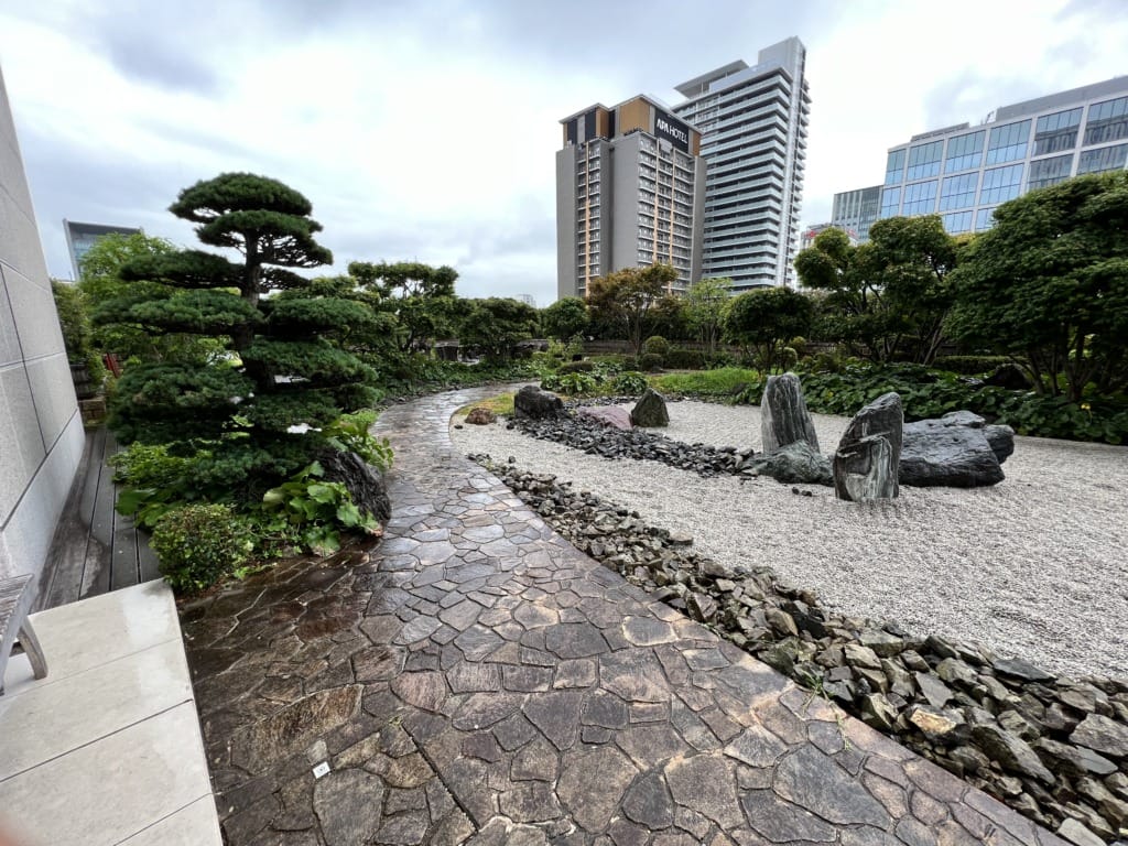 セントレジス大阪 喫煙所 画像