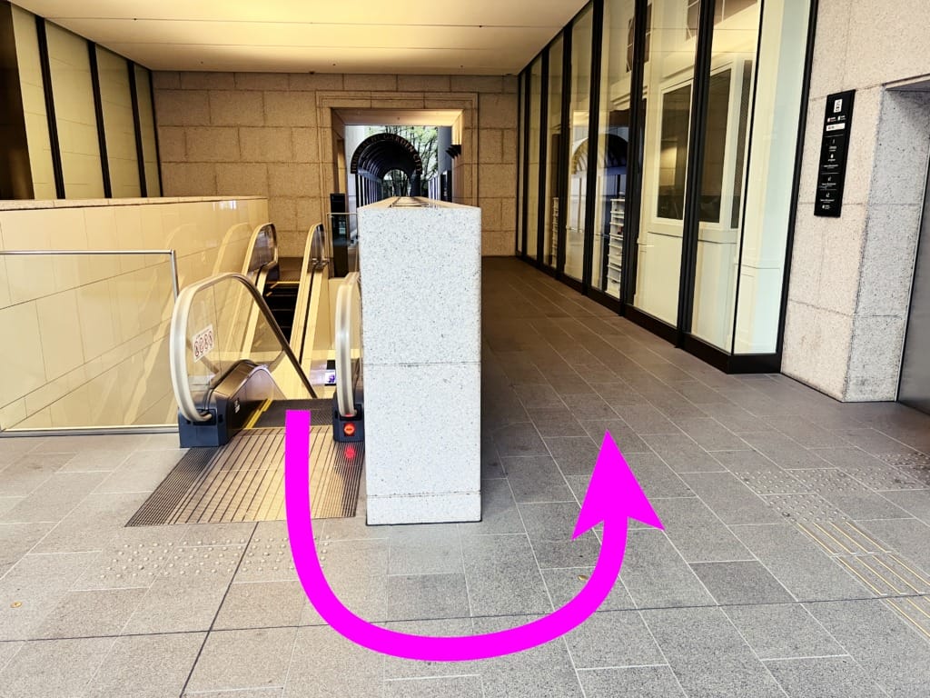 セントレジス大阪 アクセス 最寄駅 出口