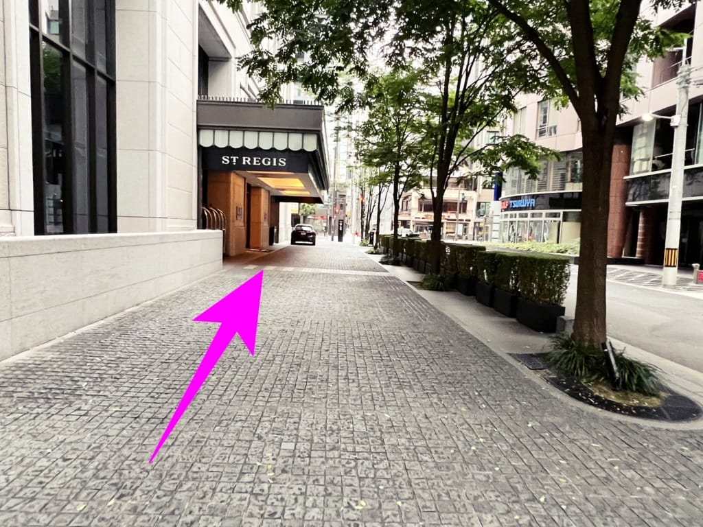 セントレジス大阪 アクセス 最寄駅 出口