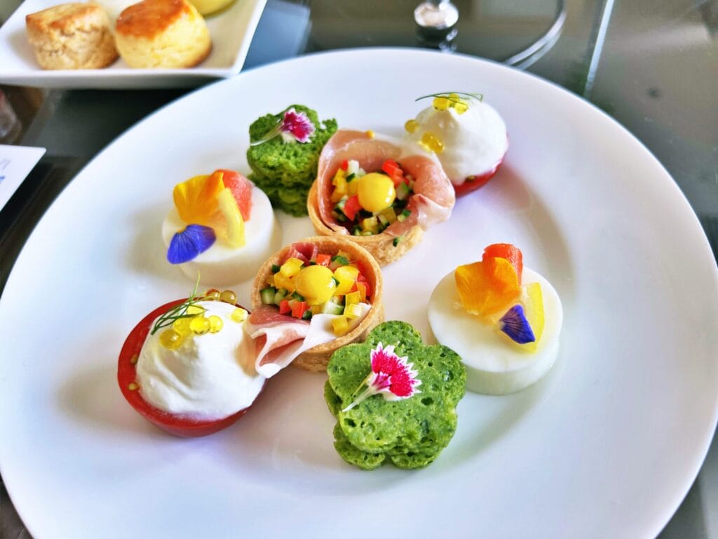 セントレジス大阪　アフタヌーンティー