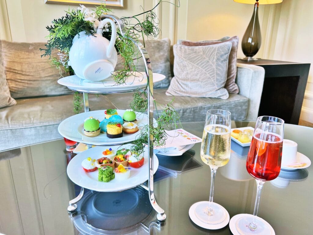 セントレジス大阪　アフタヌーンティー