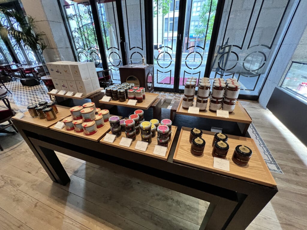 セントレジス お土産