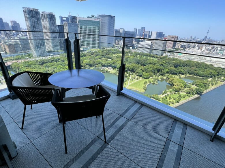 メズム東京　ラウンジ　プラチナ　2022　ブログ