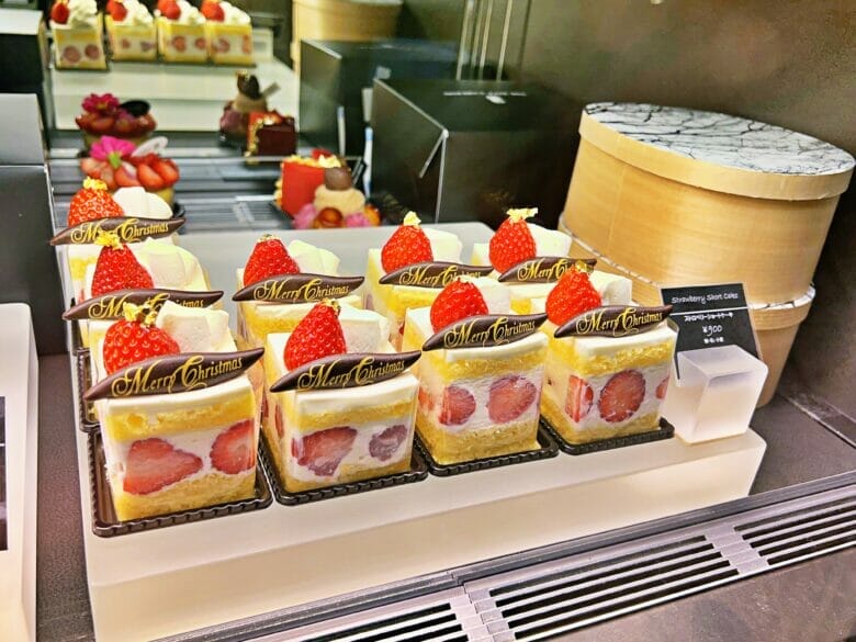 リッツカールトン東京　ケーキ　値段　半額　テイクアウト　持ち帰り