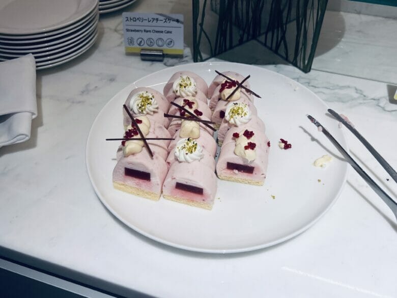 ウェスティン横浜　クラブラウンジ　カクテルタイム　プラチナ