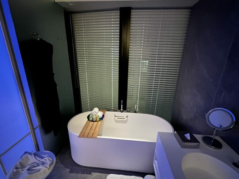 w大阪 バスローブ 持ち帰り 購入 値段