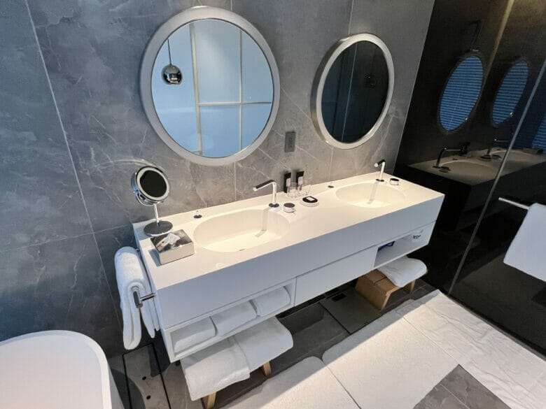 W大阪 マーベラススイート 宿泊記ブログ バスルーム Wホテル大阪 スイート