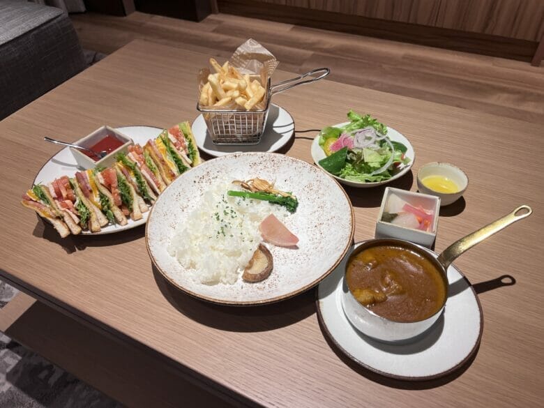 コートヤードバイマリオット名古屋　ルームサービス　インルームダイニング　メニュー