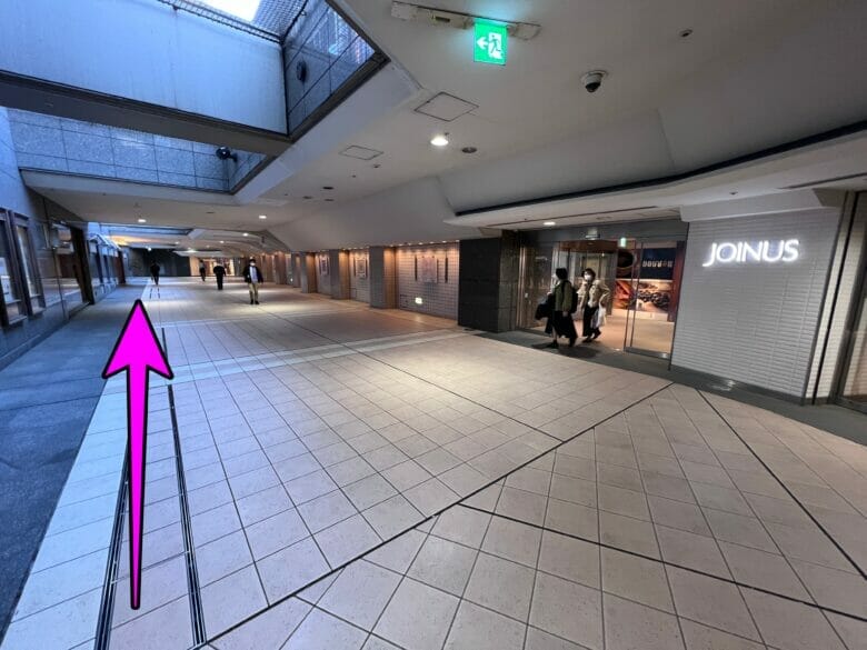 横浜ベイシェラトン　アクセス　行き方　地下鉄　最寄駅　出口