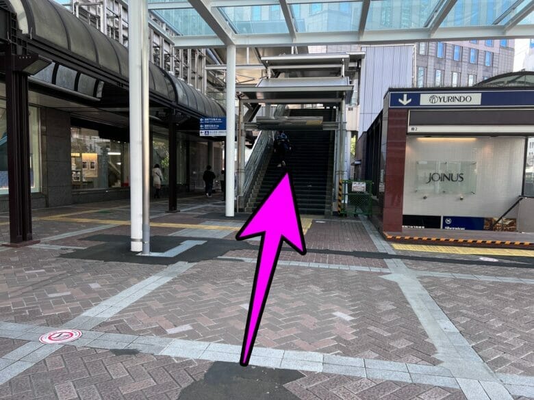 横浜ベイシェラトン　アクセス　横浜駅から　行き方