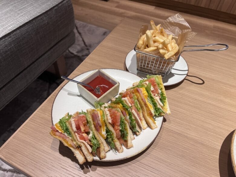 コートヤードマリオット名古屋　宿泊記　宿泊レビュー　ブログ　ルーム院サービス