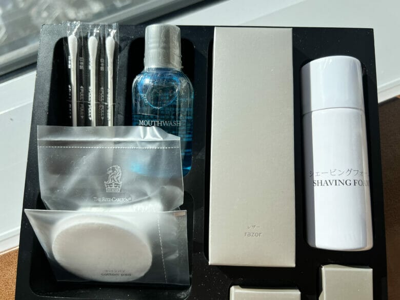 リッツカールトン東京　アメニティー　持ち帰り　化粧水　シャンプー