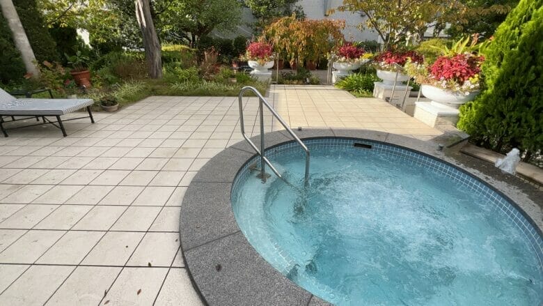 リッツカールトン大阪 プール 料金 プラチナ 子供