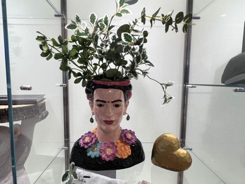 W大阪　Wホテル大阪　お土産　ショップ　料金　種類