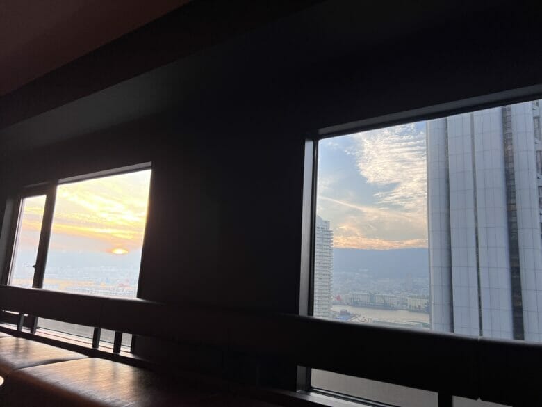 神戸ベイシェラトン　クラブラウンジ　2023　ブログ　神戸ベイシェラトンホテル＆タワーズ　追加料金　宿泊以外
