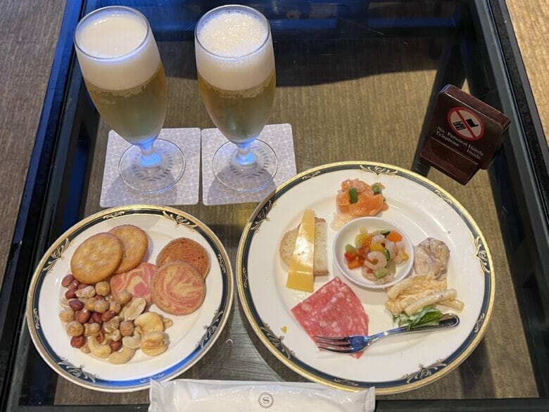 神戸ベイシェラトン　クラブラウンジ　2023　ブログ　神戸ベイシェラトンホテル＆タワーズ　追加料金　宿泊以外