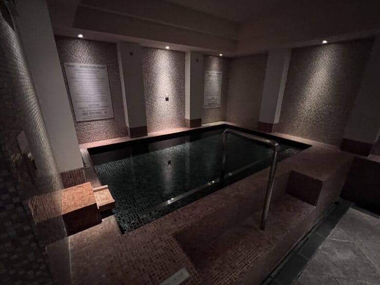 ウェスティンホテル東京　サウナ　大浴場　画像