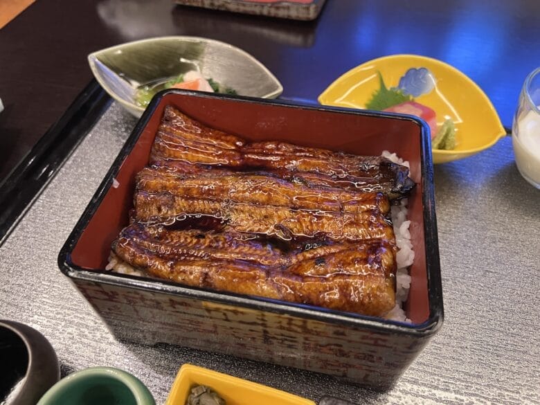 プリンス紀尾井町 ルームサービス 伊ンルームダイニング 画像