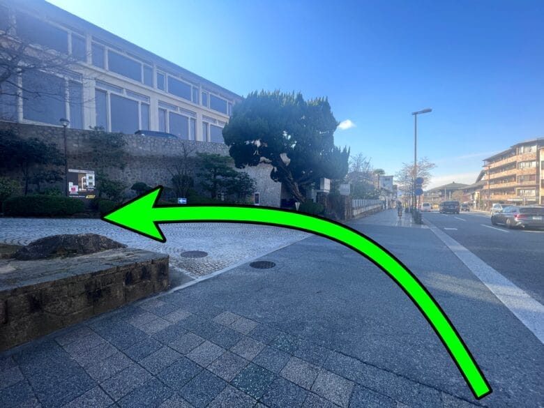 ウェスティン都ホテル京都 駐車場 宿泊 入り口 入り方 宿泊 割引 台数 画像