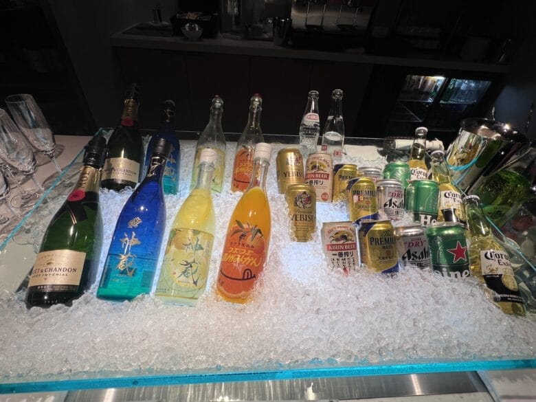 ウェスティン都ホテル東京　クラブラウンジ　プラチナ　アルコール　フードプレゼンテーション　カクテルタイム　マリオット　