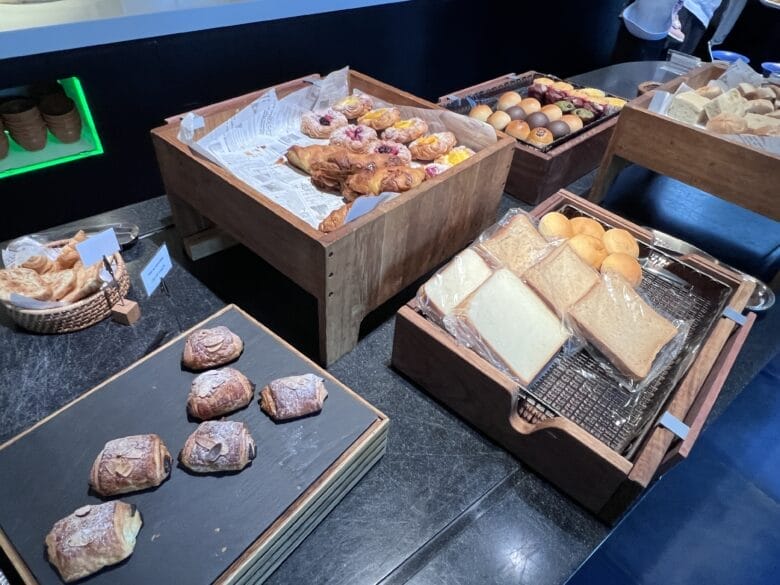 シェラトン沖縄　朝食　料金　営業時間　子供　ブログ　予約