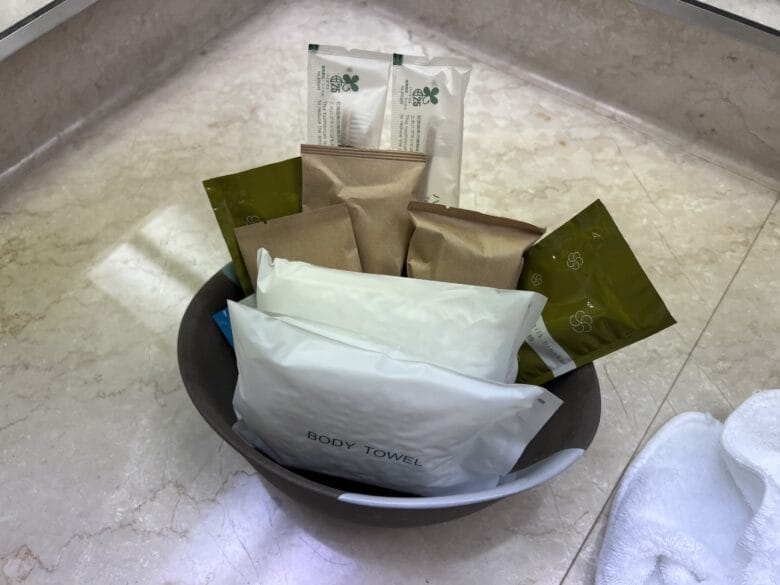 プリンス京都　アメニティー　化粧品