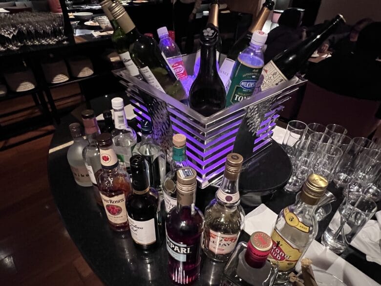 シェラトン都ホテル東京　クラブラウンジ　カクテルタイム