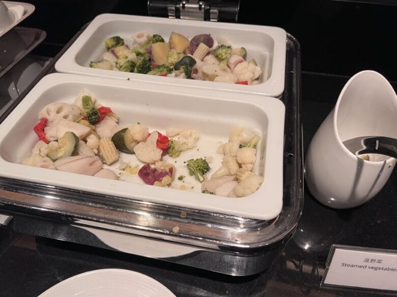 シェラトン都ホテル東京　クラブラウンジ　カクテルタイム